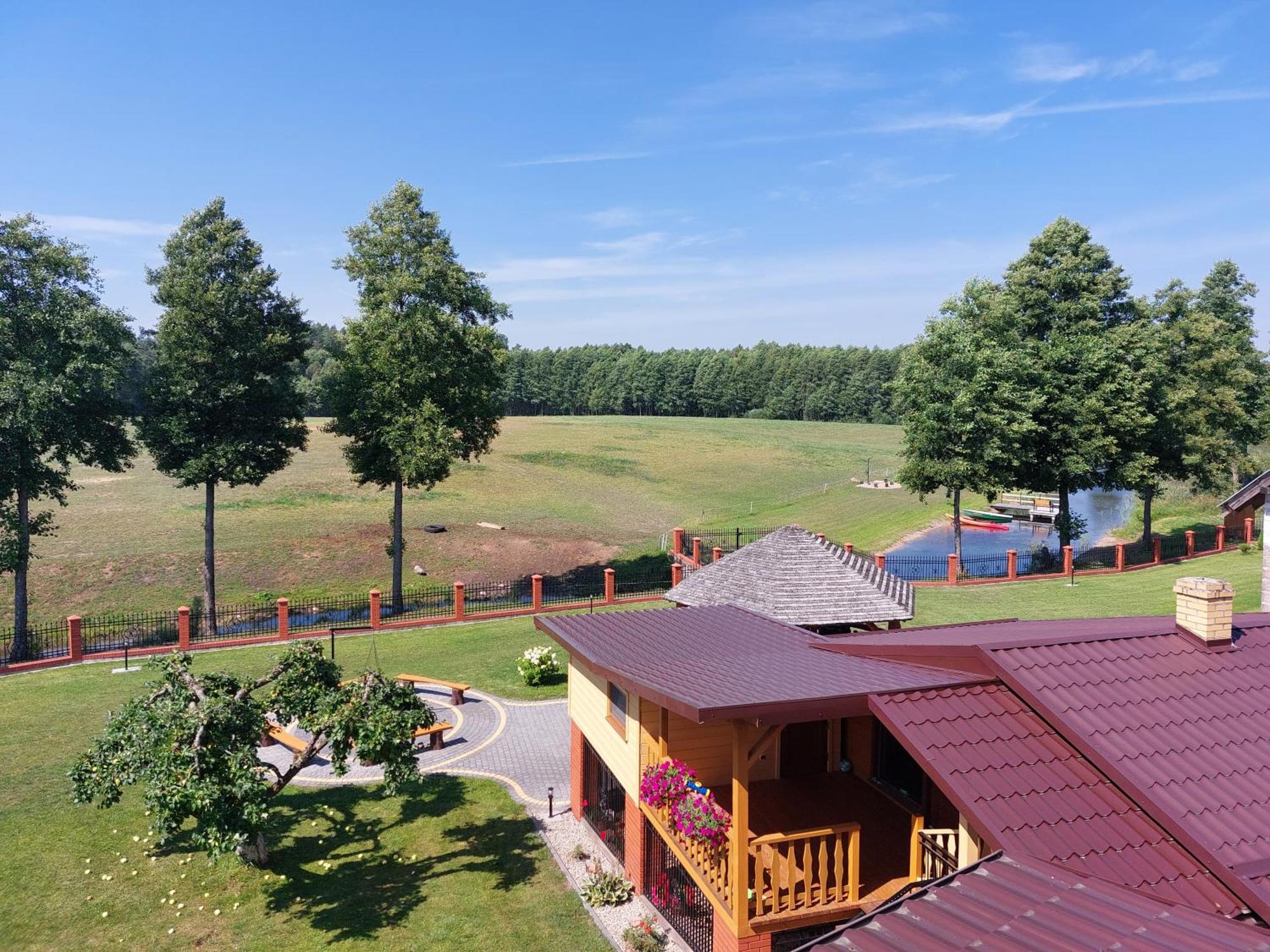 Agroturystyka Zubrowka Exterior photo